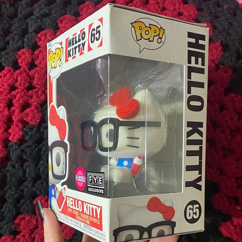 Funko Hello Kitty Flocked Figure with Red Bow - Picture 4 of 4